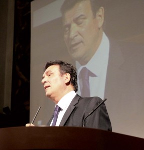 Alessandro Azzi durante il suo intervento al convegno