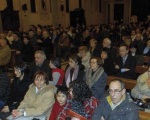 Nelle immagini, i primi tre concerti della rassegna dedicata a Beethoven. In apertura, il numeroso pubblico nella chiesa del Santo Redentore a Legnano. In questa pagina, in alto, il concerto di Somma Lombardo e, sotto, quello di Castellanza.