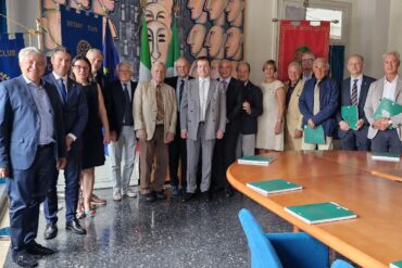 Diciassettemila euro di contributi per gli studenti donati dai Rotary del Seprio alla neonata Fondazione per l’Università dell’Insubria