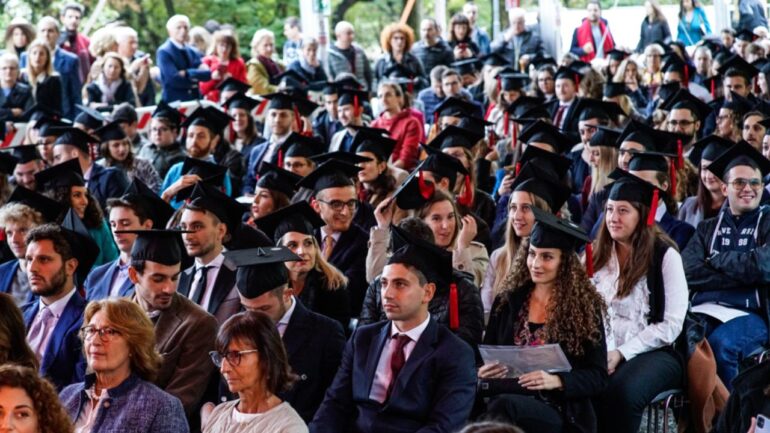 Laureati - Università Insubria