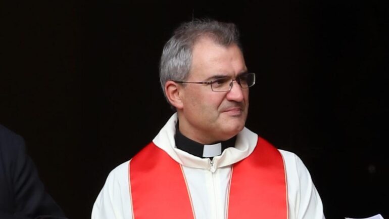 Don Giovanni Patella parroco Busto Garolfo